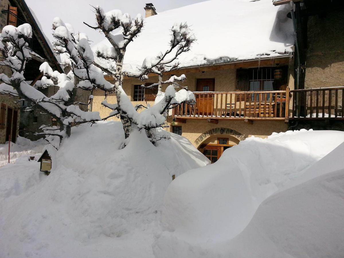 Bed and Breakfast Chez Annie & Marcel Le Monêtier-les-Bains Exterior foto
