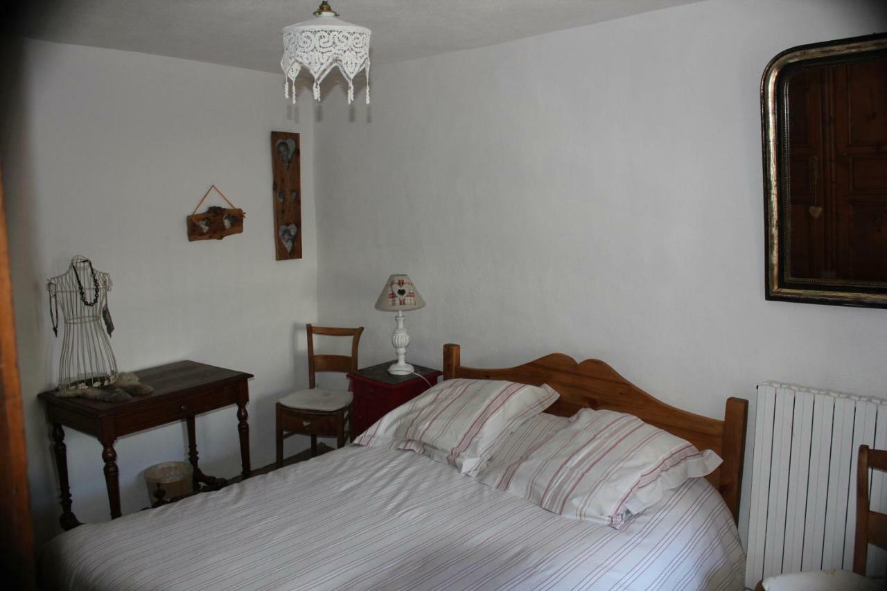Bed and Breakfast Chez Annie & Marcel Le Monêtier-les-Bains Exterior foto