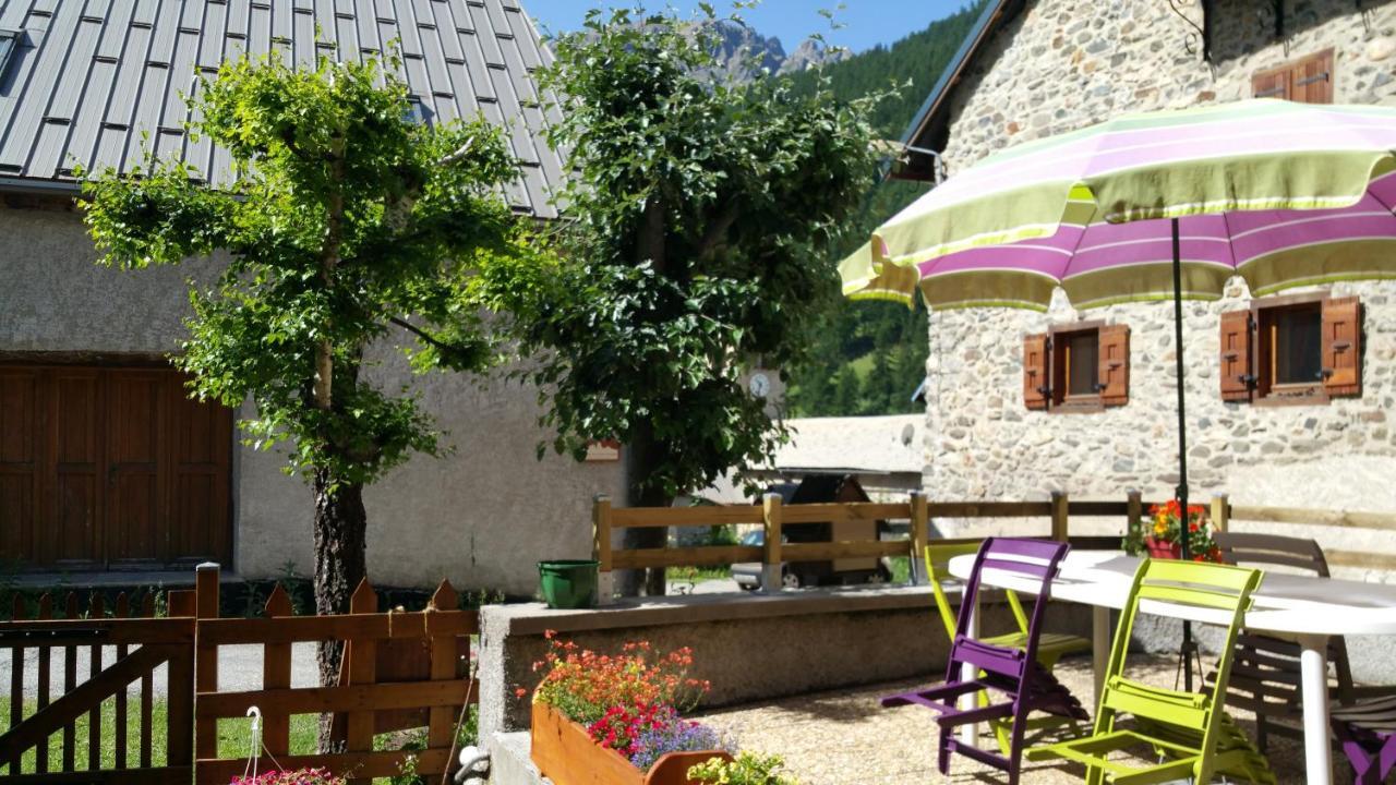 Bed and Breakfast Chez Annie & Marcel Le Monêtier-les-Bains Exterior foto
